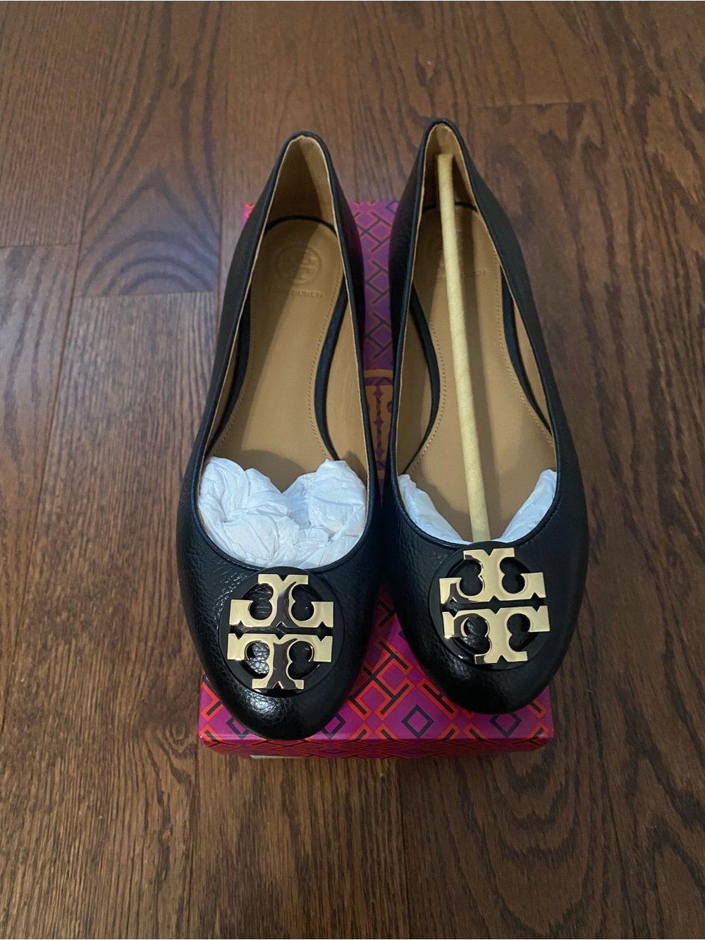 Tory Burch Black Leather Ballet Flats with Gold Logo Medallion